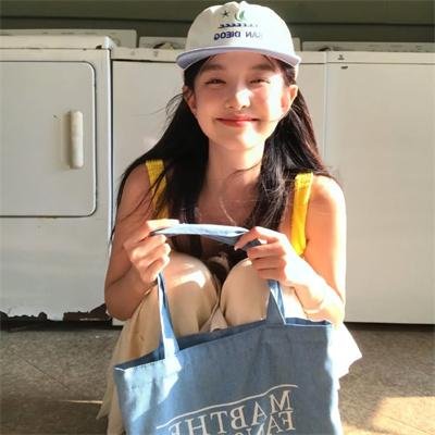 小蜗牛与大鲸鱼